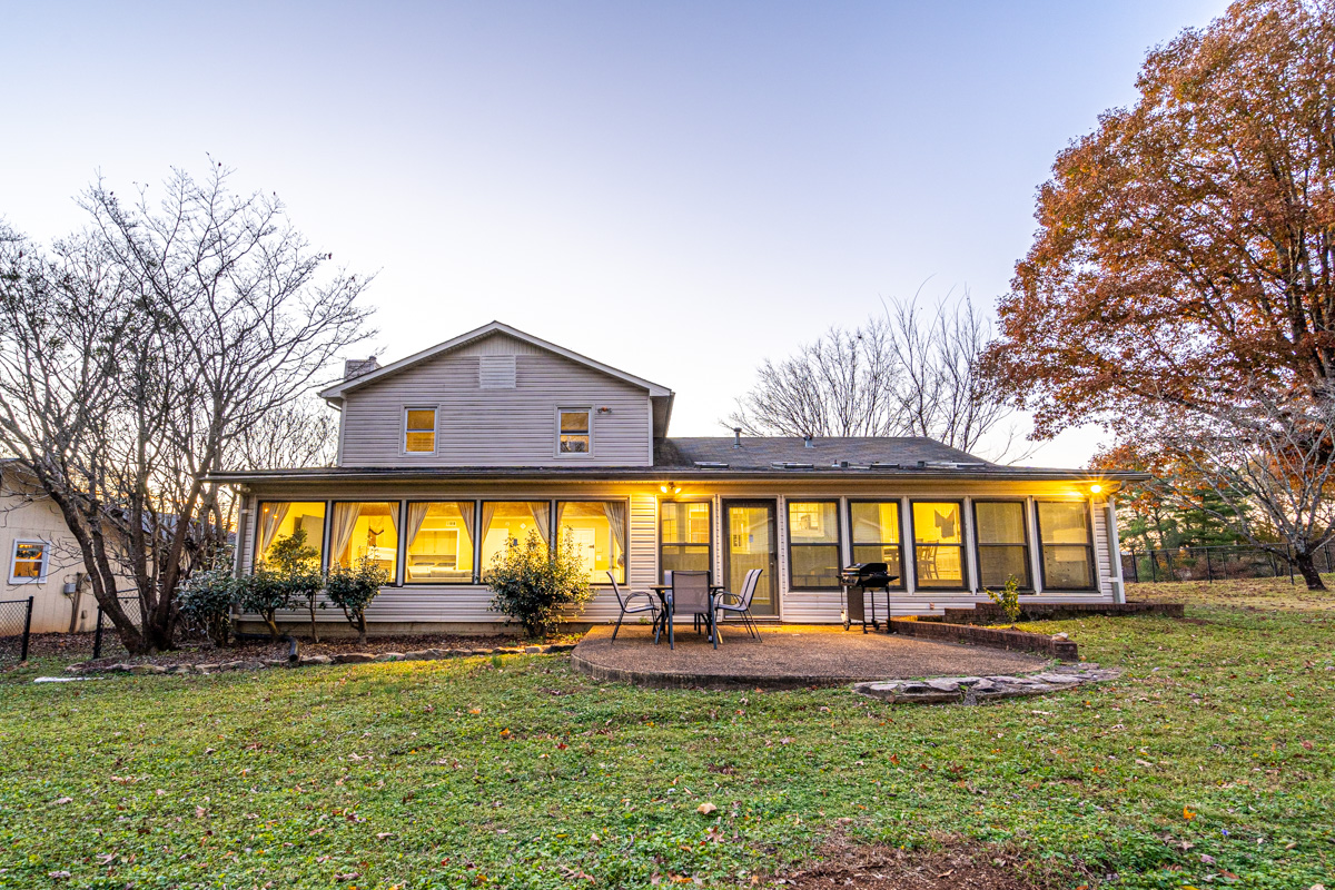 14003 Maebeth Drive Southeast